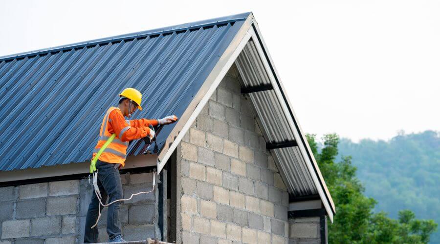 Professional residential roofers in Pony, MT
